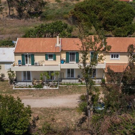 Lazaris Apartments Almiros Beach Екстериор снимка