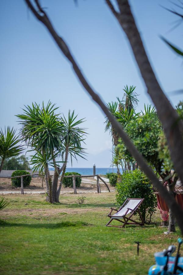 Lazaris Apartments Almiros Beach Екстериор снимка